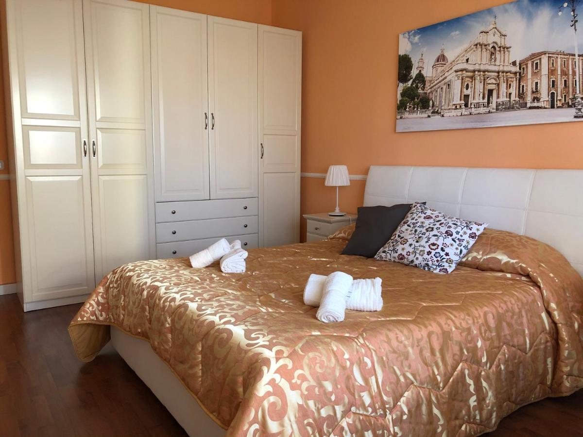 La Maison Blanche Catania Luaran gambar
